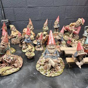 23 Tom Clark GNOMES Lot| With Santa Christmas Halloween Please Read